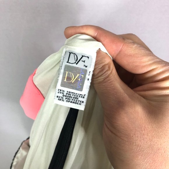 Diane Von Furstenberg Lace Elley Mini Skirt Size 12 - Picture 8 of 10